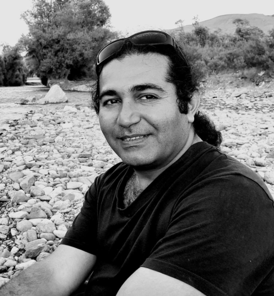 biography ROUZBEH DABIRI